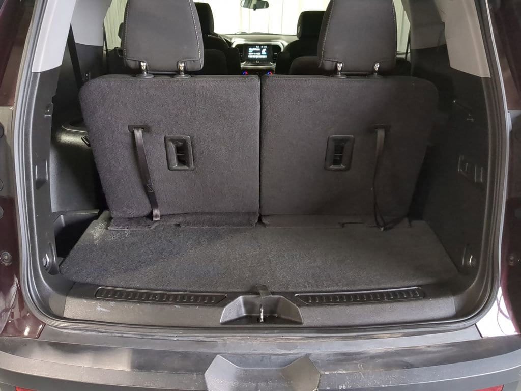 Thumbnail: 2017 GMC Acadia - 38