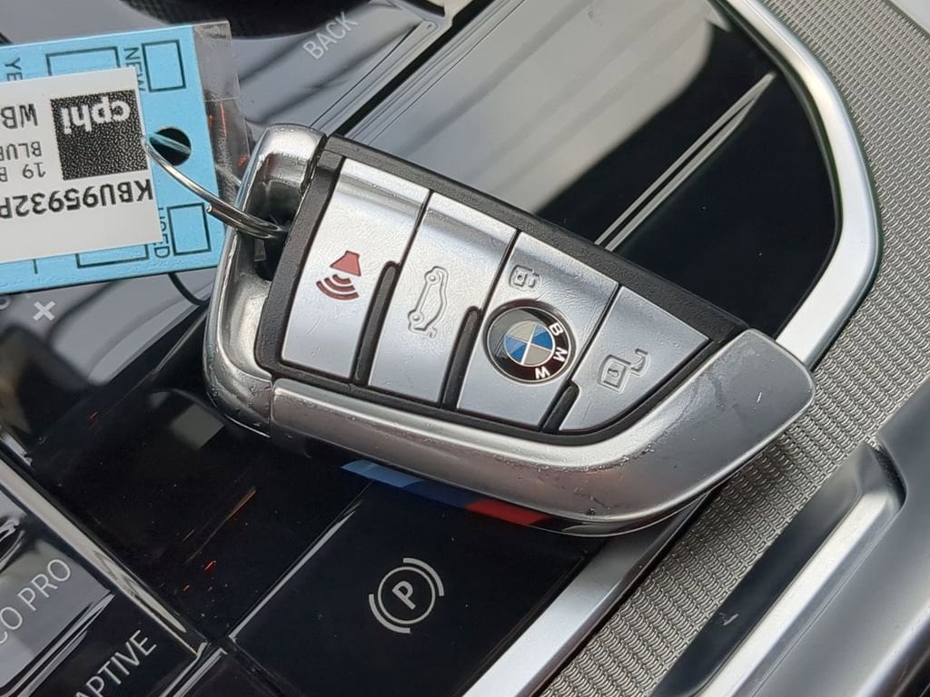 Thumbnail: 2019 BMW 8 Series - 39