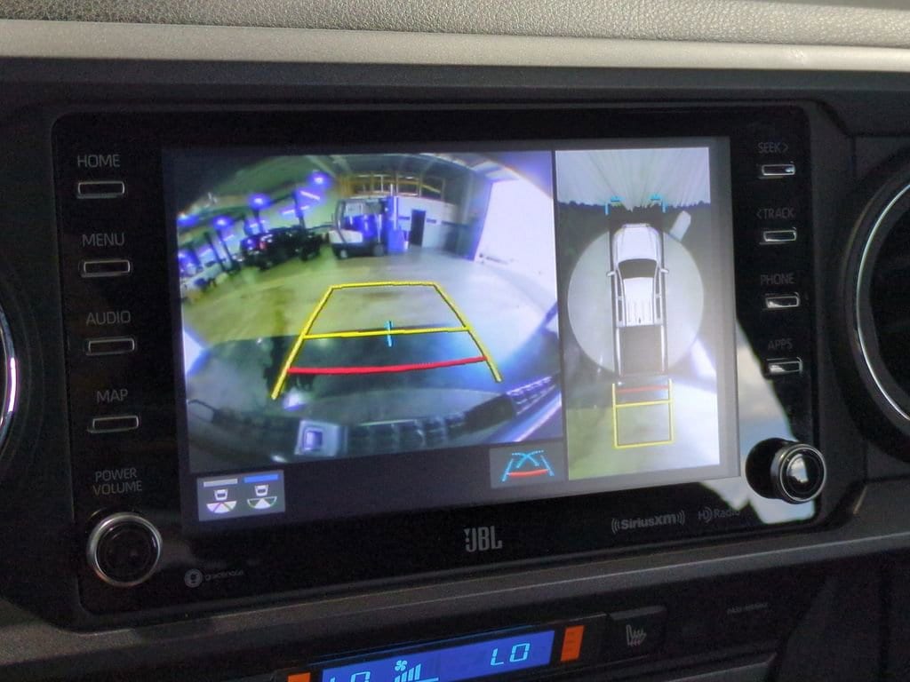 Thumbnail: 2021 Toyota Tacoma - 36