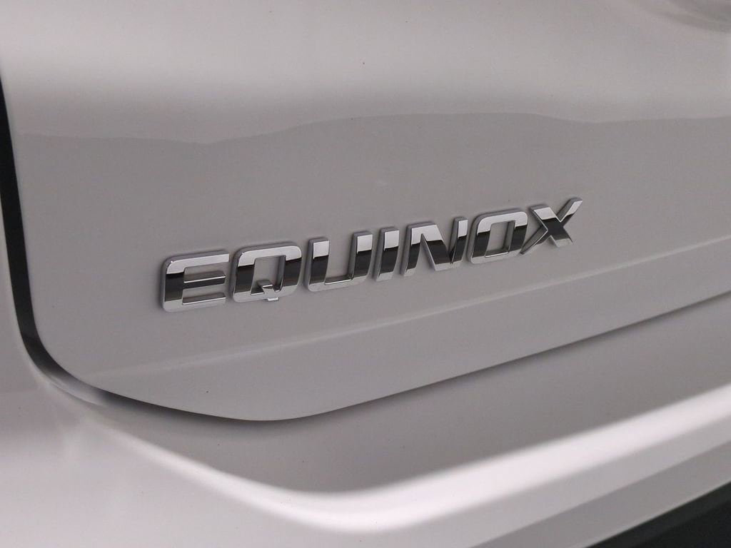 Thumbnail: 2023 Chevrolet Equinox - 16