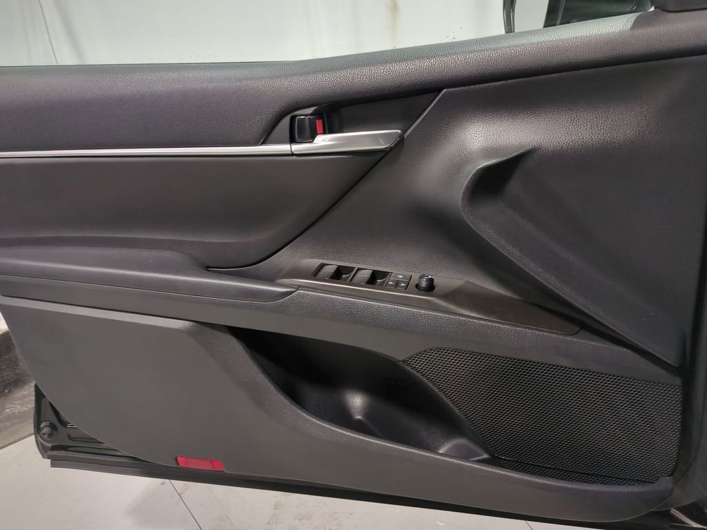 Thumbnail: 2023 Toyota Camry - 29