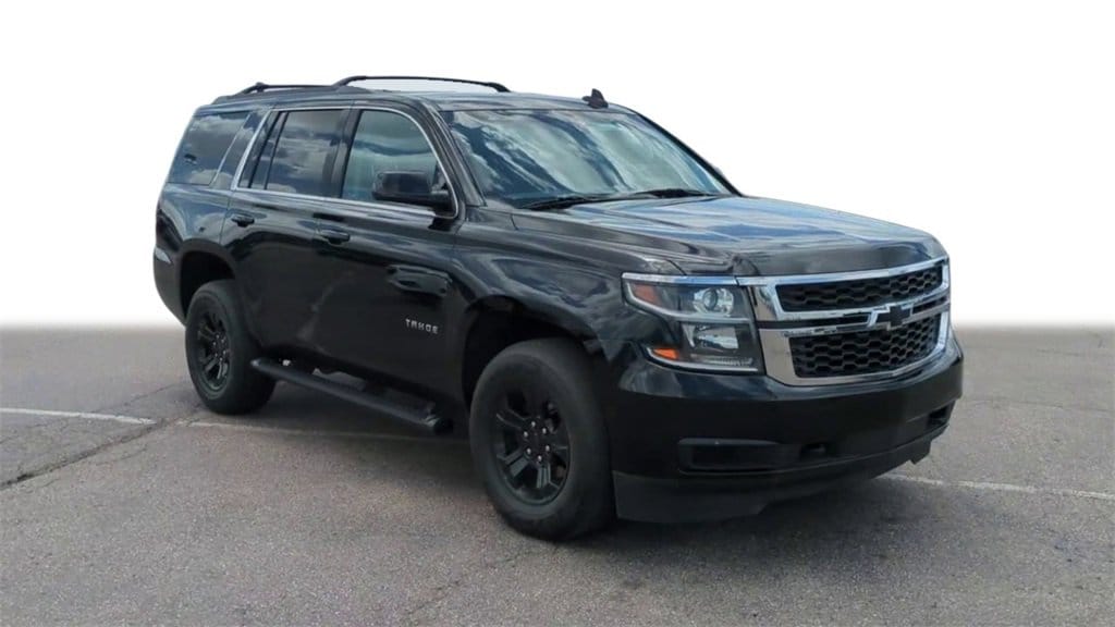 Used 2020 Chevrolet Tahoe LS with VIN 1GNSKAKC2LR275537 for sale in Troy, MI