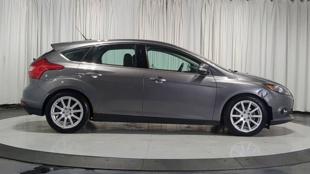 Thumbnail: 2014 Ford Focus - 11