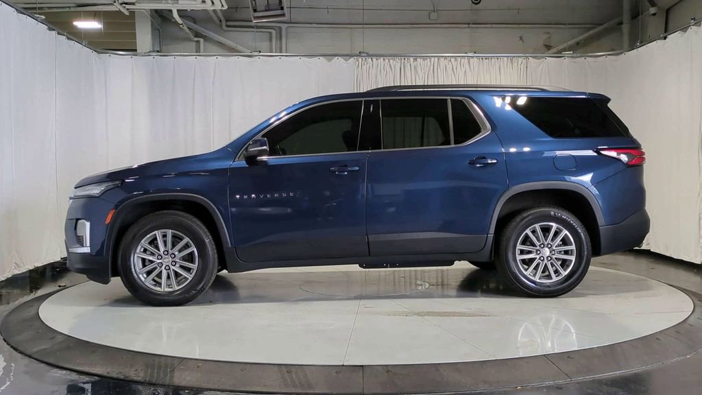 Thumbnail: 2022 Chevrolet Traverse - 6