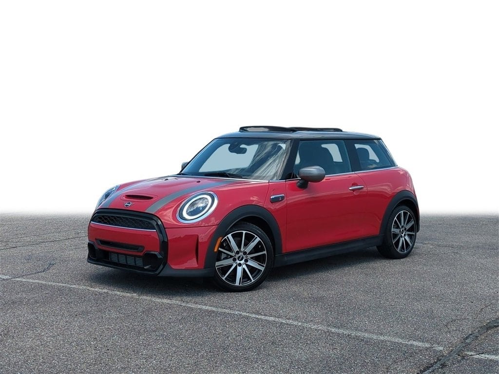 2022 MINI Cooper Hardtop S Hero Image