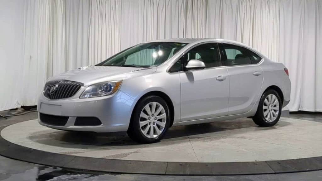 Thumbnail: 2016 Buick Verano - 4