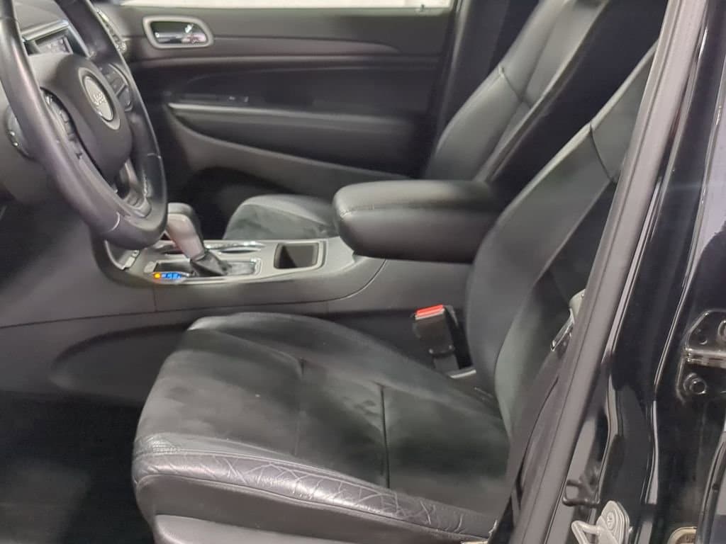 Thumbnail: 2018 Jeep Grand Cherokee - 20