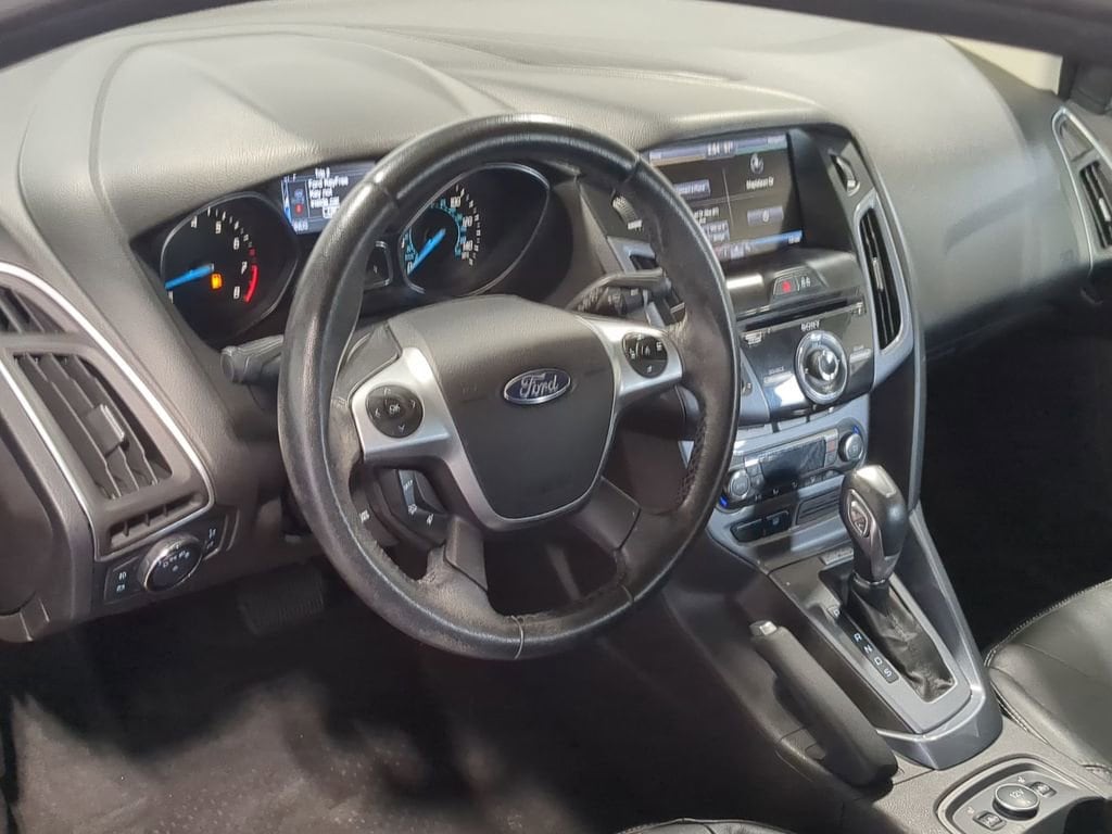 Thumbnail: 2014 Ford Focus - 12
