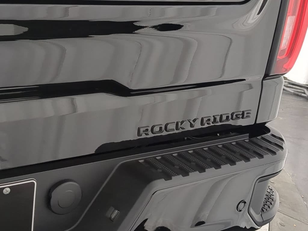 Thumbnail: 2026 GMC Sierra 1500 - 16