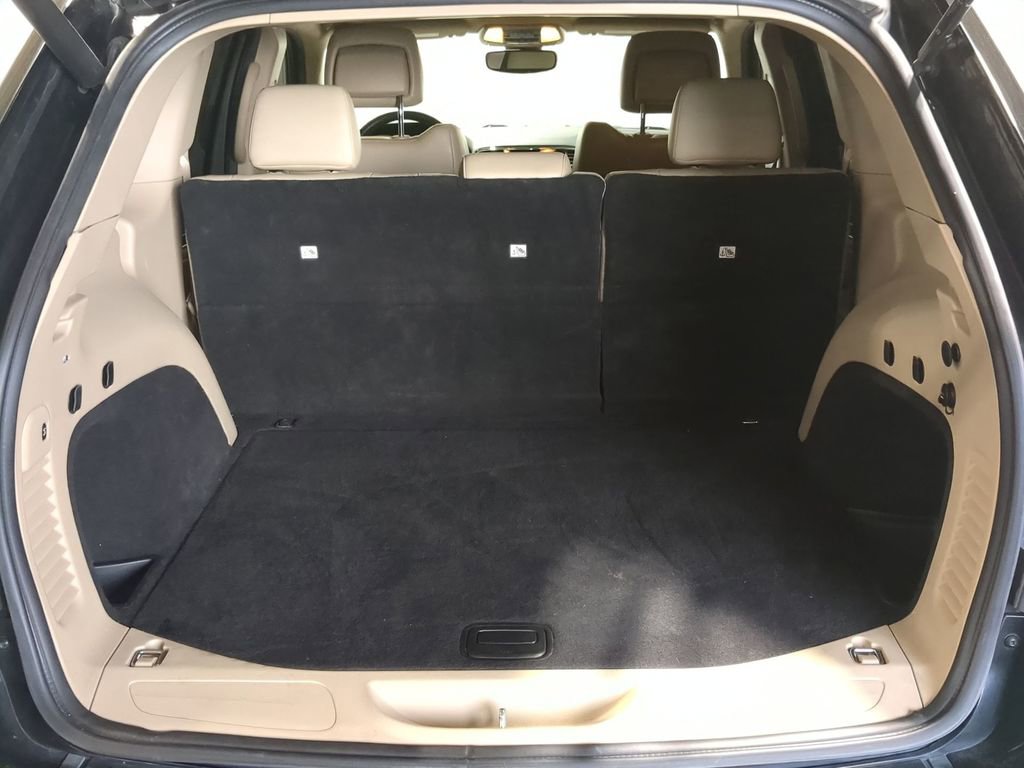 Thumbnail: 2020 Jeep Grand Cherokee - 45