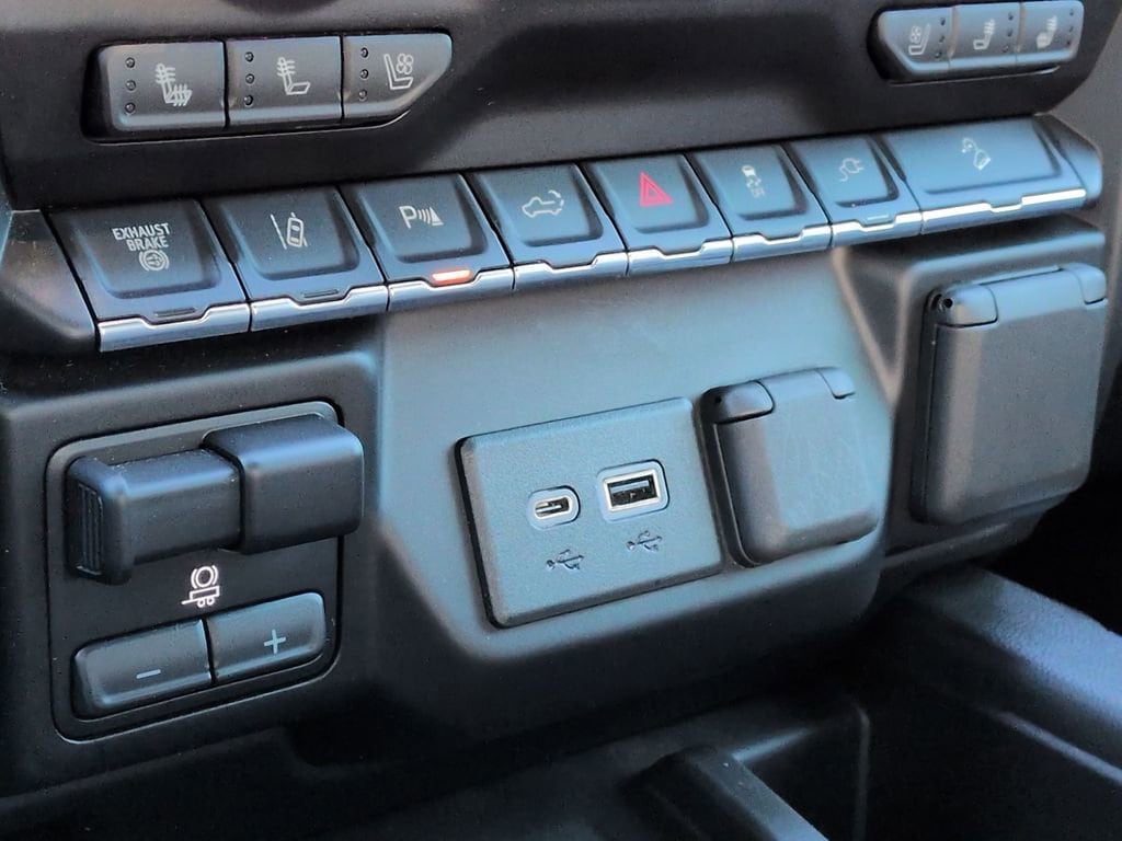 Thumbnail: 2020 GMC Sierra 2500 - 42