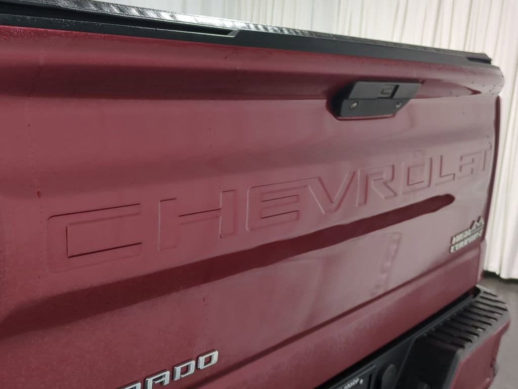 Thumbnail: 2019 Chevrolet Silverado 1500 - 15