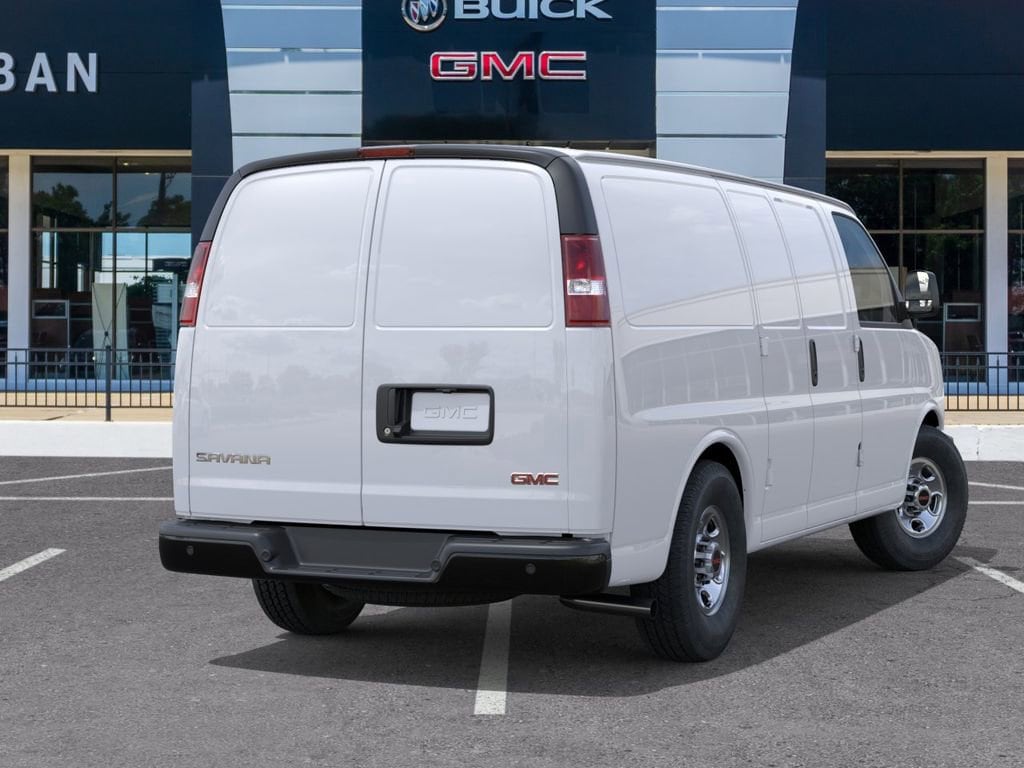 Thumbnail: 2026 GMC Savana - 4