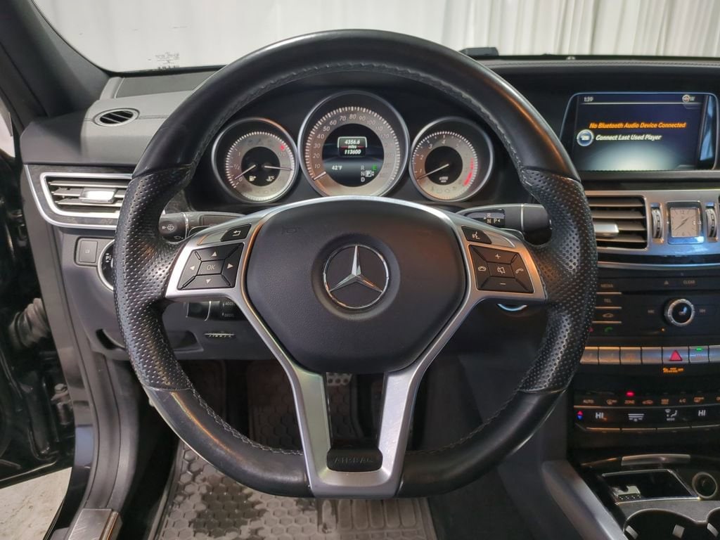 Thumbnail: 2016 Mercedes-Benz E-Class - 23