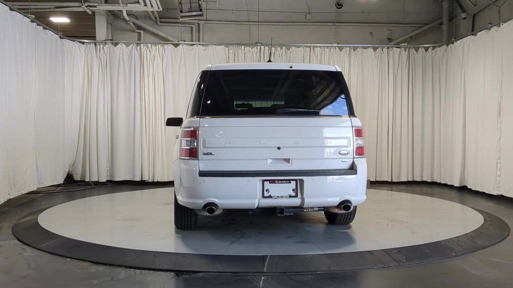 Thumbnail: 2016 Ford Flex - 8