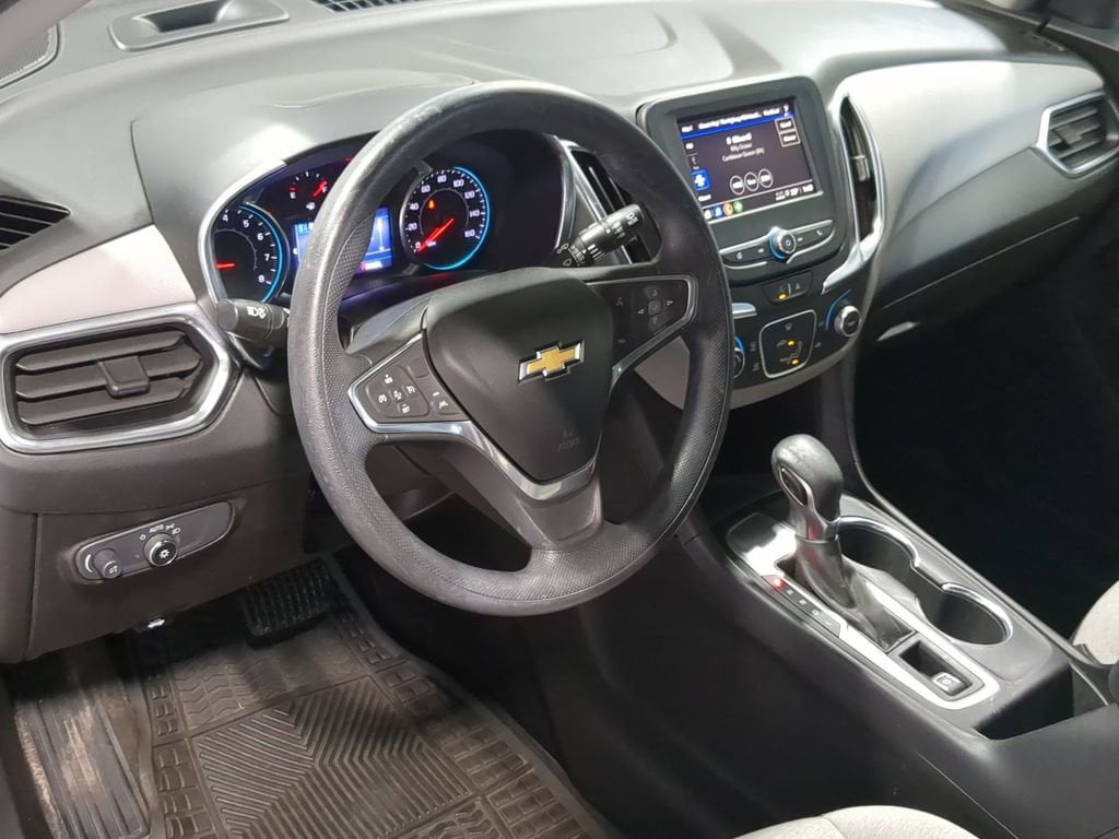 Thumbnail: 2022 Chevrolet Equinox - 12