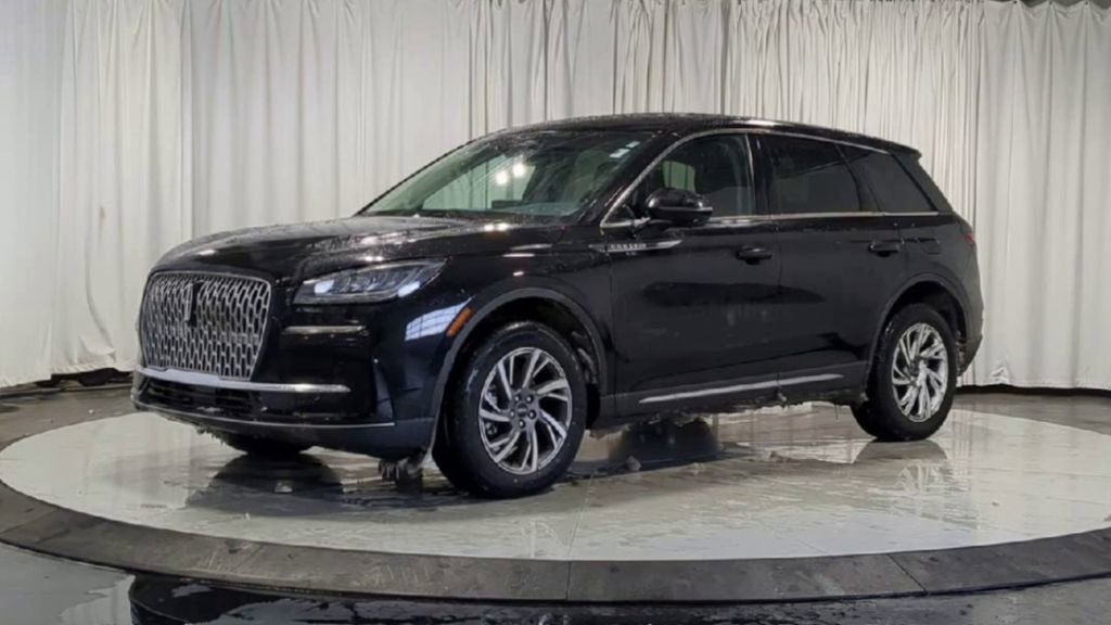 Thumbnail: 2023 Lincoln Corsair - 5