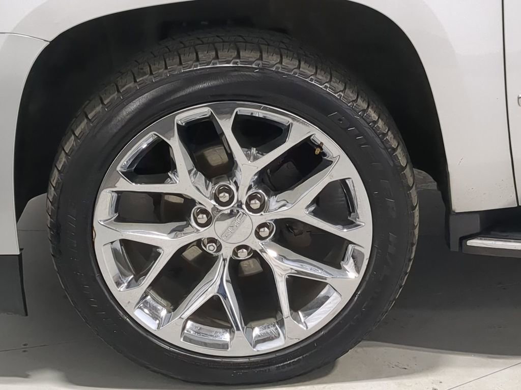 Thumbnail: 2020 GMC Yukon - 17