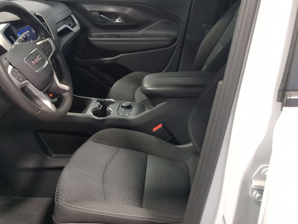 Thumbnail: 2023 GMC Terrain - 20