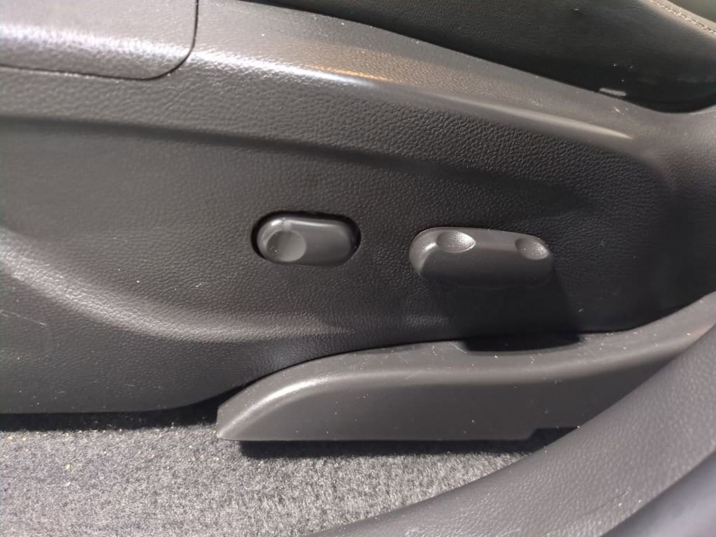 Thumbnail: 2018 Buick Encore - 21