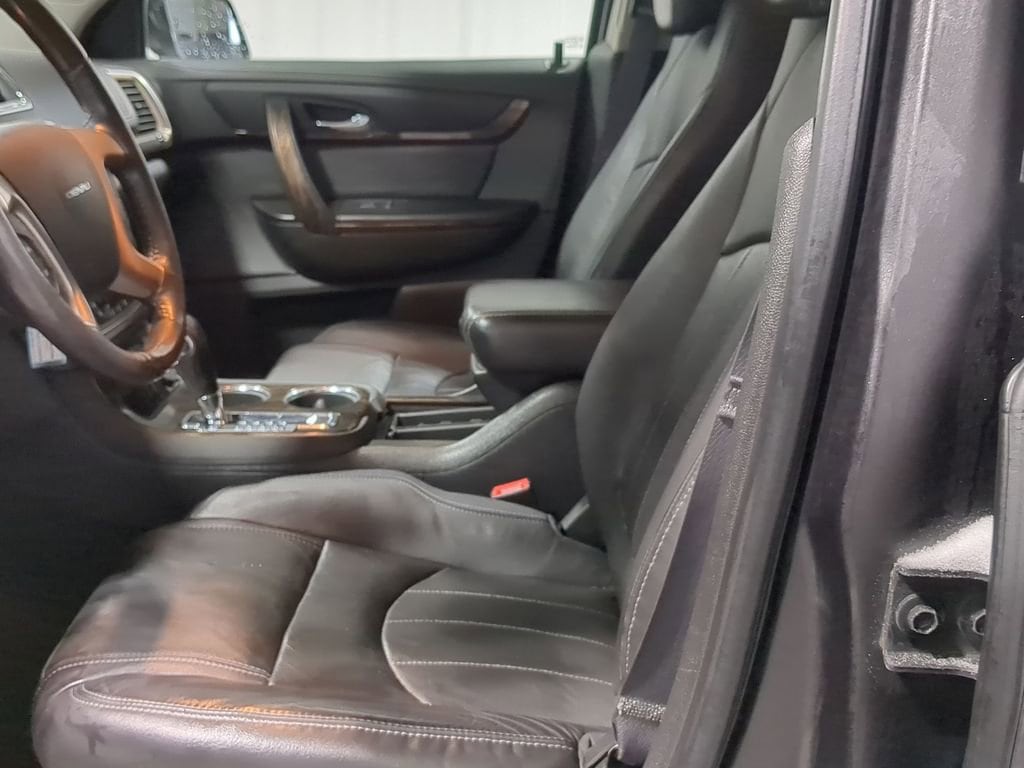 Thumbnail: 2015 GMC Acadia - 29