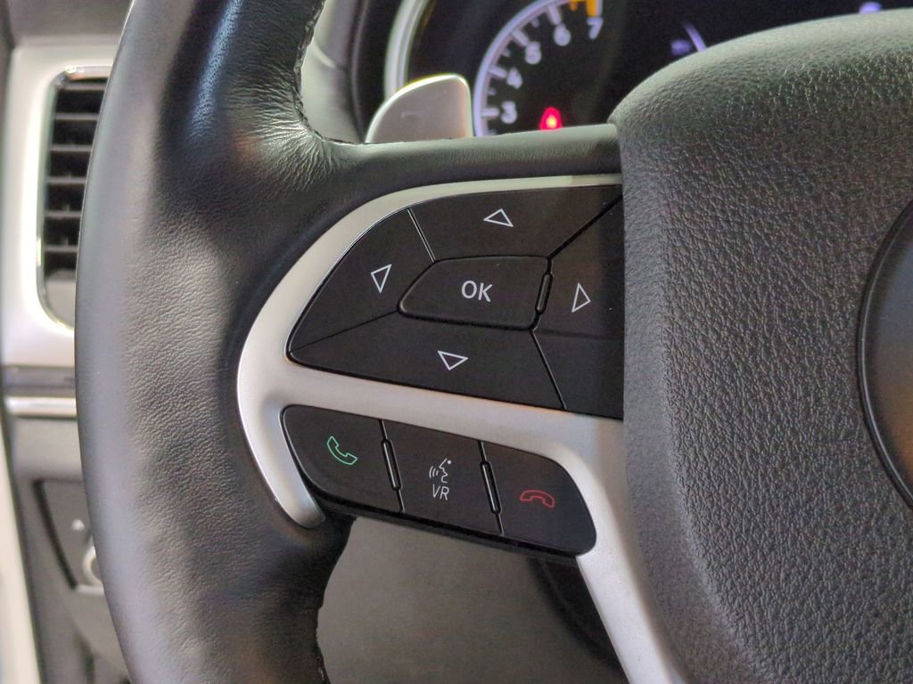 Thumbnail: 2015 Jeep Grand Cherokee - 28