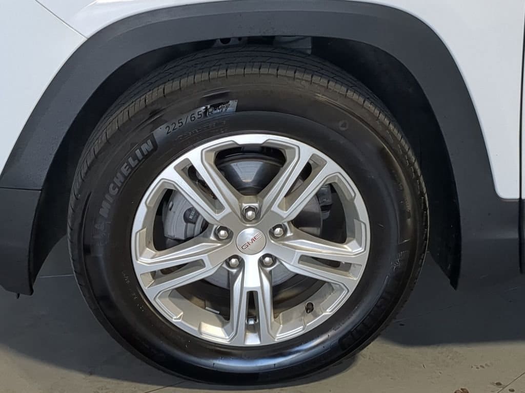 Thumbnail: 2023 GMC Terrain - 17