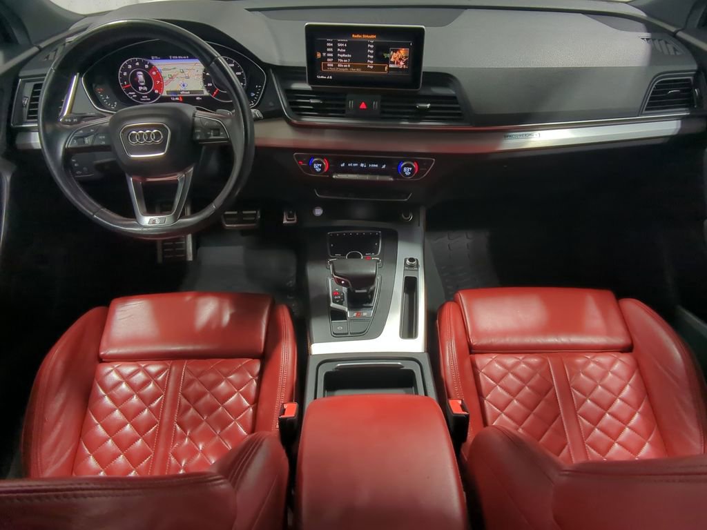 Thumbnail: 2018 Audi SQ5 - 29