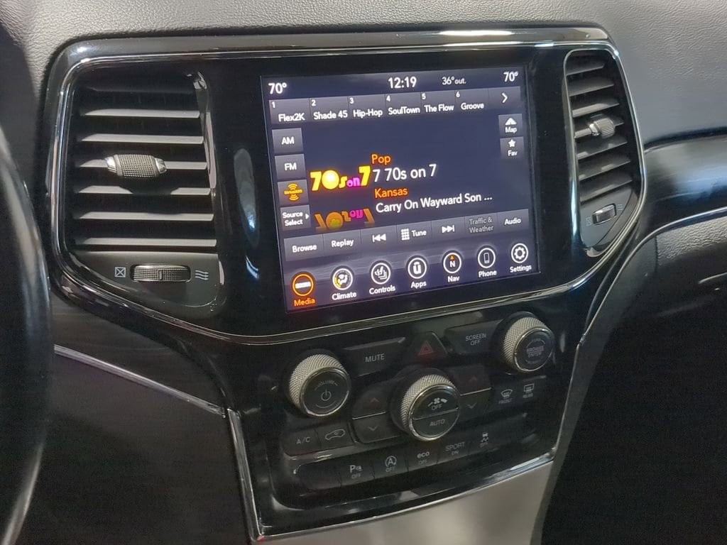 Thumbnail: 2021 Jeep Grand Cherokee - 36