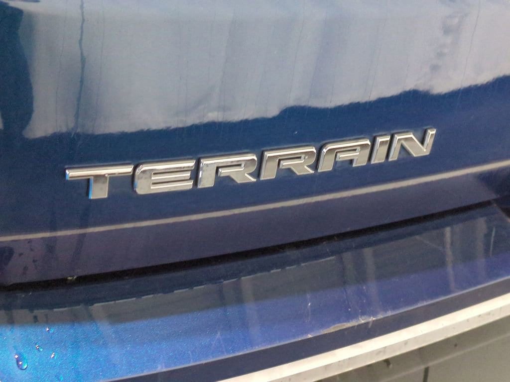 Thumbnail: 2020 GMC Terrain - 16