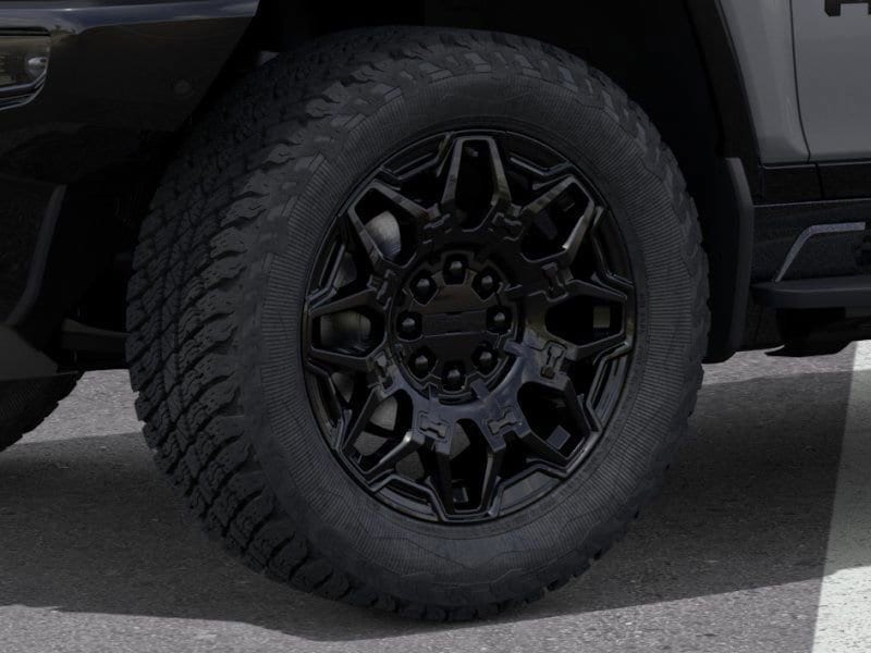 Thumbnail: 2025 GMC Hummer EV - 9