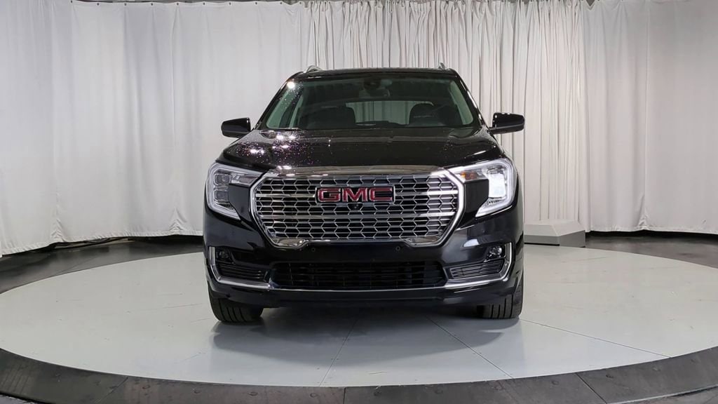 Thumbnail: 2023 GMC Terrain - 3