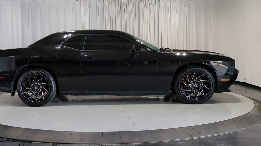 Thumbnail: 2014 Dodge Challenger - 11