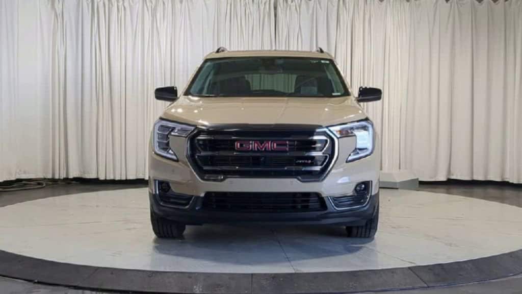 Thumbnail: 2023 GMC Terrain - 3