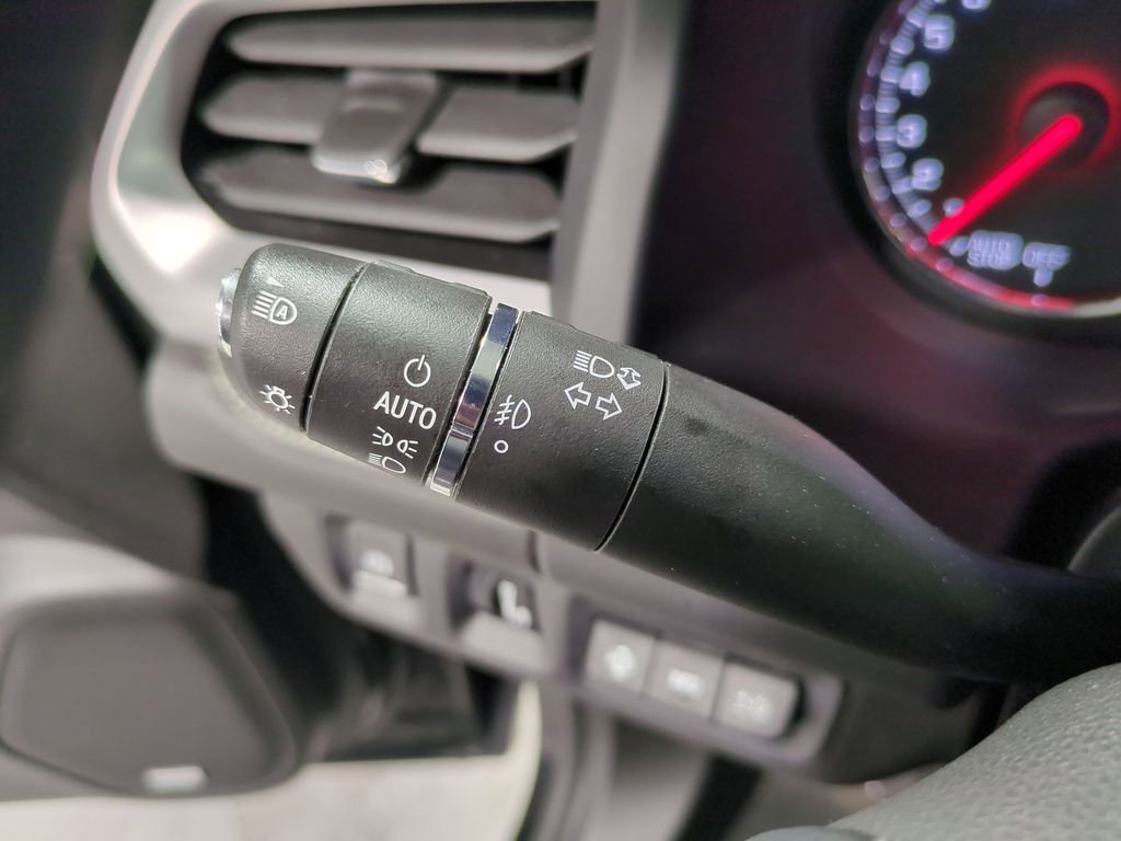 Thumbnail: 2023 GMC Acadia - 33