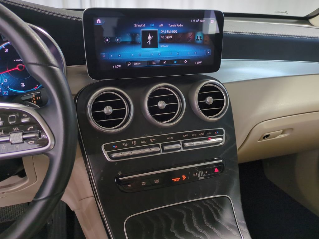 Thumbnail: 2020 Mercedes-Benz GLC - 30
