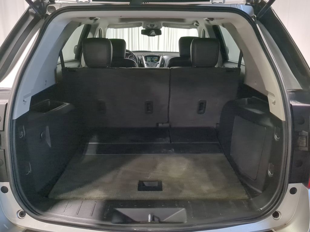 Thumbnail: 2012 Chevrolet Equinox - 45