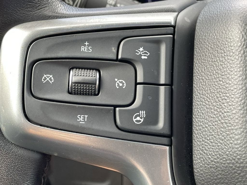 Thumbnail: 2022 Chevrolet Tahoe - 33