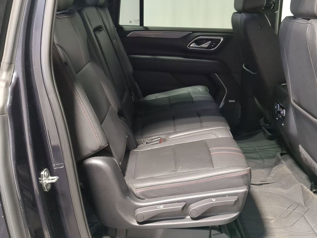 Thumbnail: 2023 Chevrolet Suburban - 24