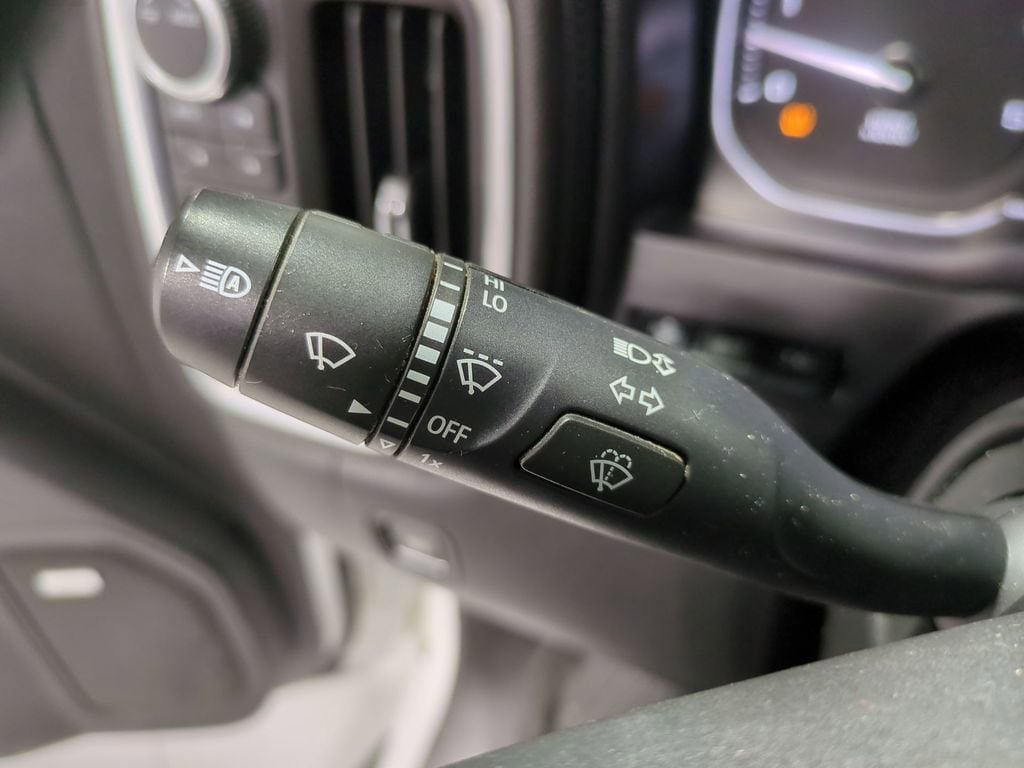 Thumbnail: 2020 GMC Sierra 3500 - 31