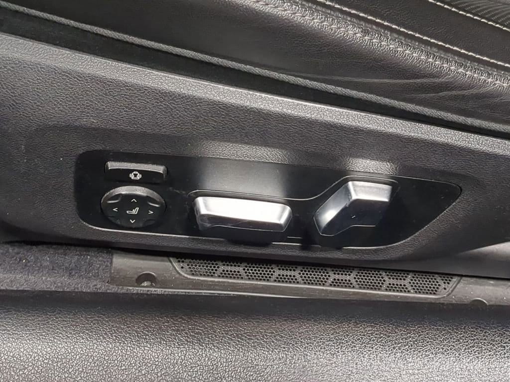 Thumbnail: 2019 BMW 8 Series - 20