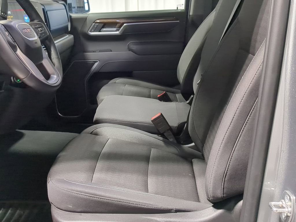 Thumbnail: 2025 GMC Sierra 1500 - 23