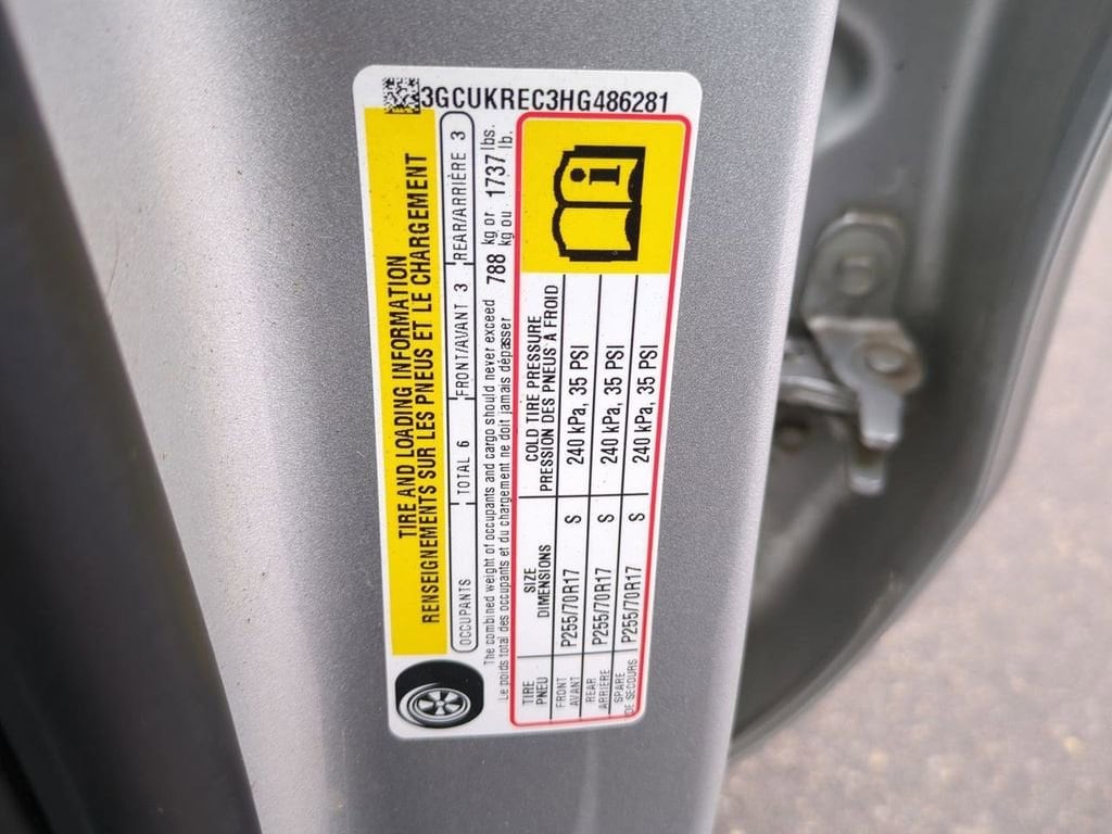 Thumbnail: 2017 Chevrolet Silverado 1500 - 39