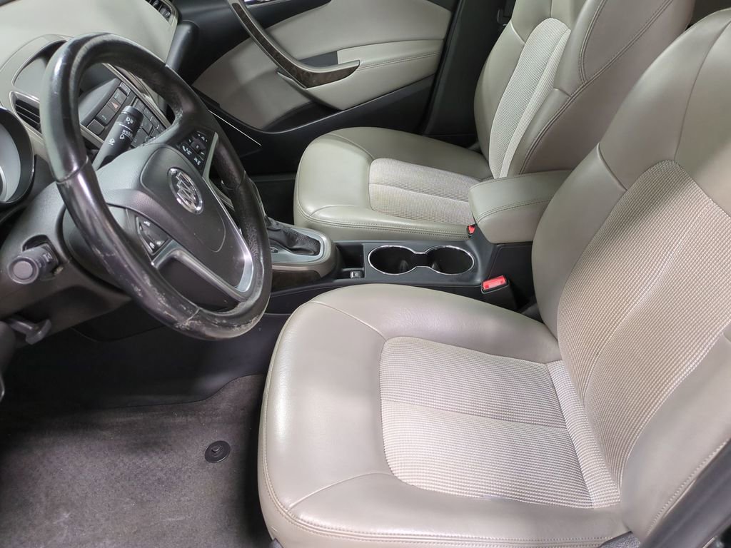 Thumbnail: 2016 Buick Verano - 17