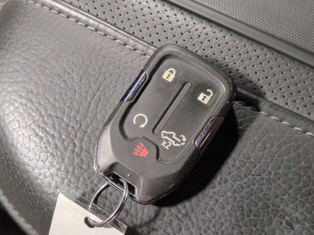 Thumbnail: 2021 GMC Sierra 2500 - 37