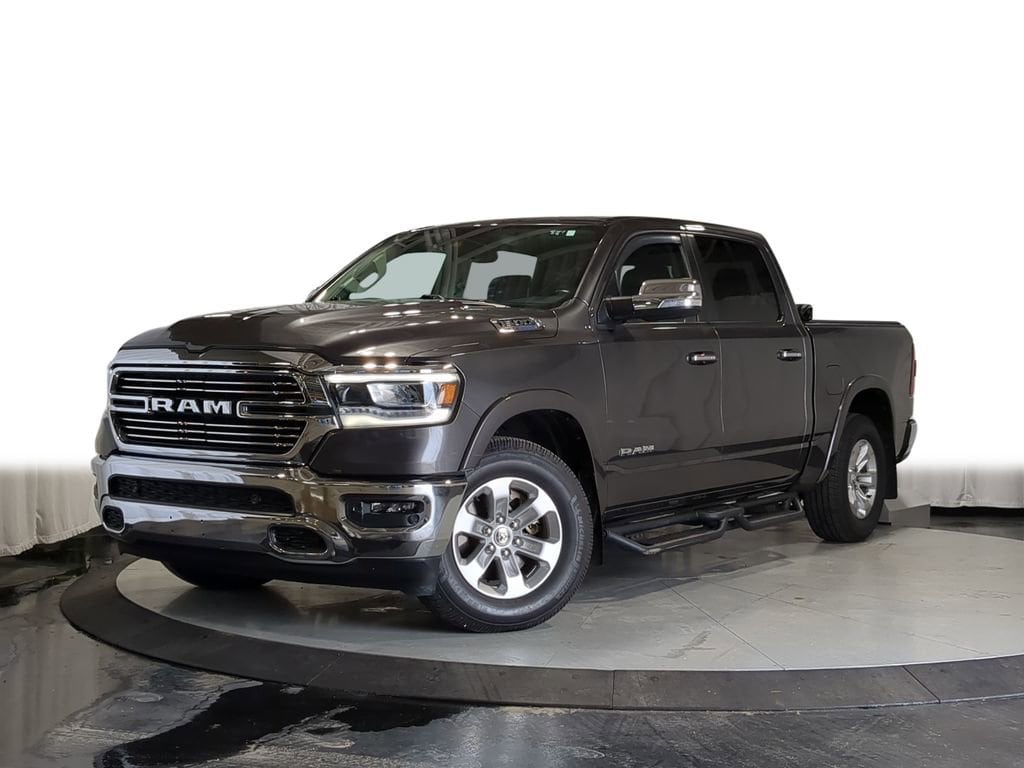 2022 RAM 1500 Laramie 4x4 Crew Cab 5'7's photo