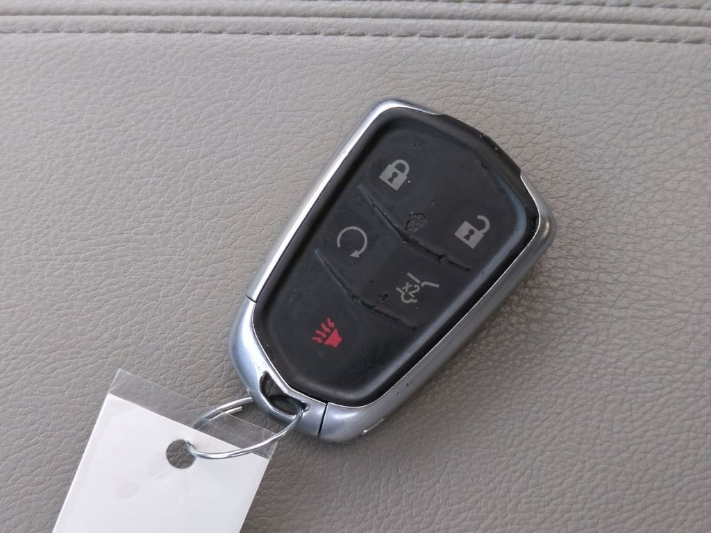 2022 Cadillac XT4 Premium Luxury 37