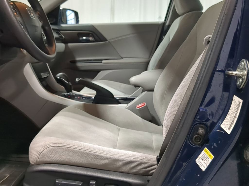 Thumbnail: 2015 Honda Accord - 24