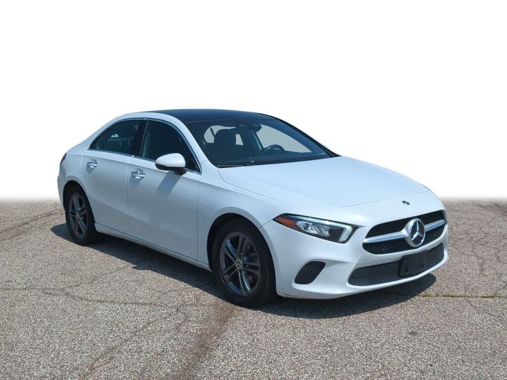 Thumbnail: 2020 Mercedes-Benz A-Class - 2