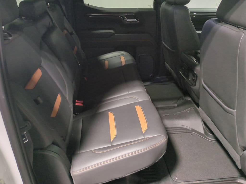 Thumbnail: 2023 GMC Sierra 1500 - 24